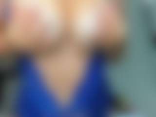 tykitaa's Live Sex Cam Show