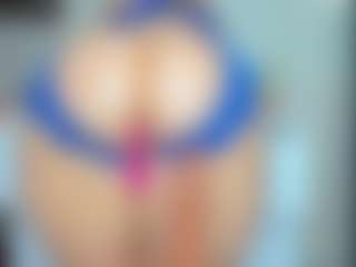 tykitaa's Live Sex Cam Show