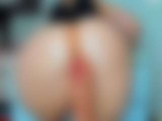 tykitaa's Live Sex Cam Show