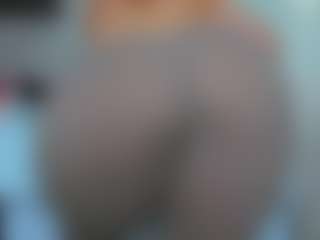 tykitaa's Live Sex Cam Show