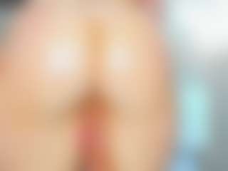tykitaa's Live Sex Cam Show