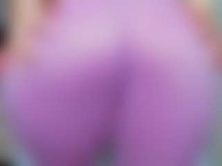 tykitaa's Live Sex Cam Show