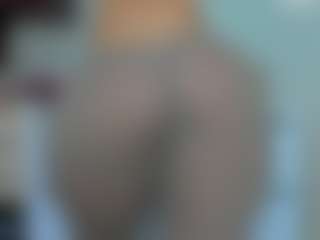 tykitaa's Live Sex Cam Show