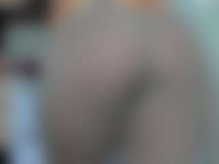 tykitaa's Live Sex Cam Show