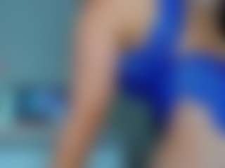 tykitaa's Live Sex Cam Show