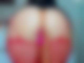 tykitaa's Live Sex Cam Show