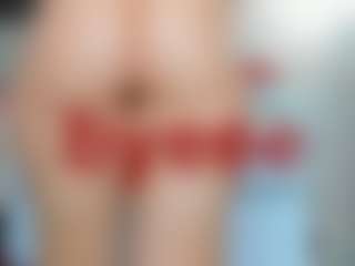 Live cam show with tykitaa - Squirt on Camsoda