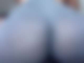 tykitaa's Live Sex Cam Show