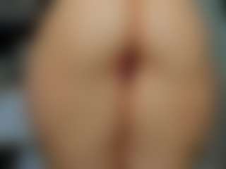 tykitaa's Live Sex Cam Show
