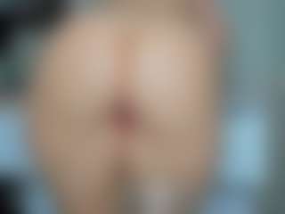tykitaa's Live Sex Cam Show