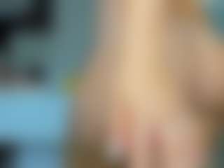 tykitaa's Live Sex Cam Show