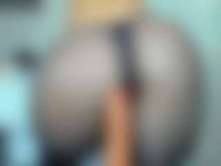 tykitaa's Live Sex Cam Show