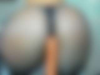 tykitaa's Live Sex Cam Show