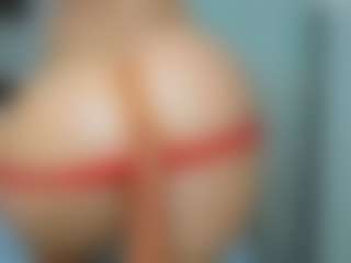 tykitaa's Live Sex Cam Show