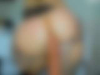 Live cam show with tykitaa - Ass Clapping on StripNow