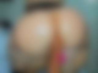 tykitaa's Live Sex Cam Show