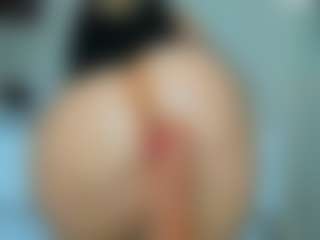 tykitaa's Live Sex Cam Show