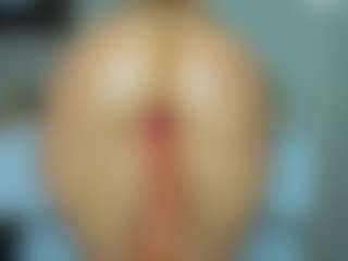 tykitaa's Live Sex Cam Show