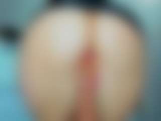 tykitaa's Live Sex Cam Show