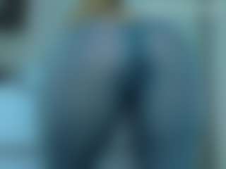 tykitaa's Live Sex Cam Show