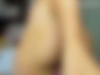 tykitaa's Live Sex Cam Show