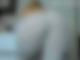 tykitaa's Live Sex Cam Show