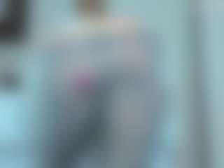 tykitaa's Live Sex Cam Show