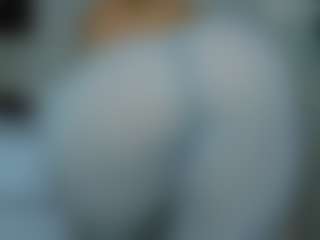 tykitaa's Live Sex Cam Show