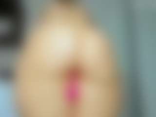 tykitaa's Live Sex Cam Show