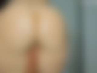 tykitaa's Live Sex Cam Show
