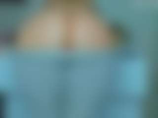 tykitaa's Live Sex Cam Show