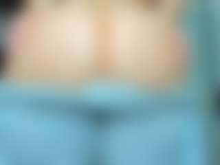tykitaa's Live Sex Cam Show