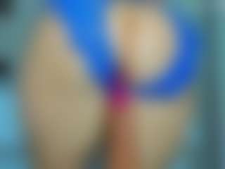 tykitaa's Live Sex Cam Show