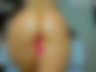 tykitaa's Live Sex Cam Show