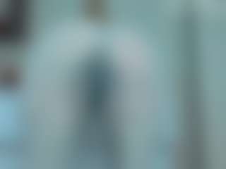 Live cam show with tykitaa - Ass Bouncing on Dolls Live
