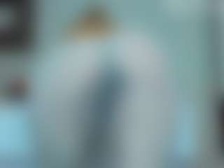 Live cam show with tykitaa - College Curvy on StripNow
