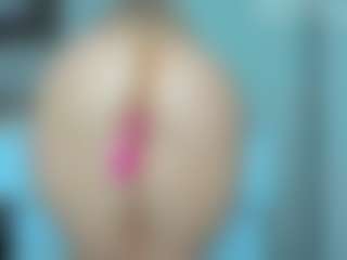 Live cam show with tykitaa - Tease Teen (18+) on Hubzter Live