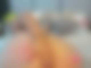 ashly-moonn's Live Sex Cam Show