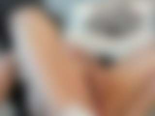 ashly-moonn's Live Sex Cam Show