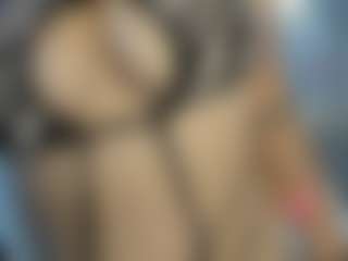 Live cam show with ashly-moonn - Tittyfuck on Hubzter Live