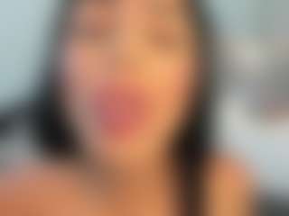 ashly-moonn's Live Sex Cam Show
