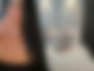 ashly-moonn's Live Sex Cam Show