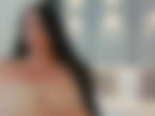 ashly-moonn's Live Sex Cam Show