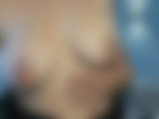 ashly-moonn's Live Sex Cam Show