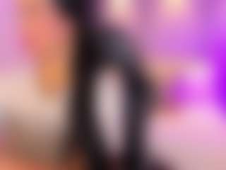 ashly-moonn's Live Sex Cam Show