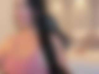 Live cam show with ashly-moonn - Brown Eyes Curvy on AdultVida.com
