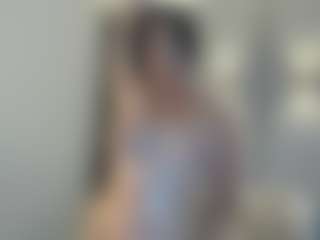 Live cam show with ashly-moonn - Twerk on Gym Cam Girls