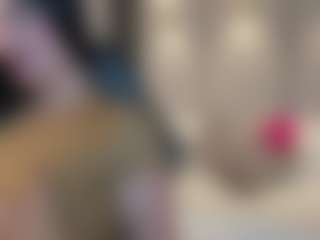 ashly-moonn's Live Sex Cam Show