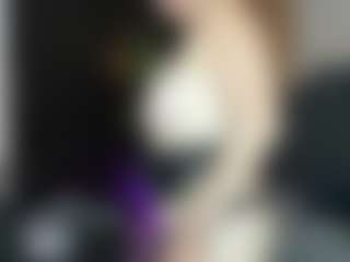 ashly-moonn's Live Sex Cam Show
