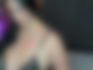ashly-moonn's Live Sex Cam Show
